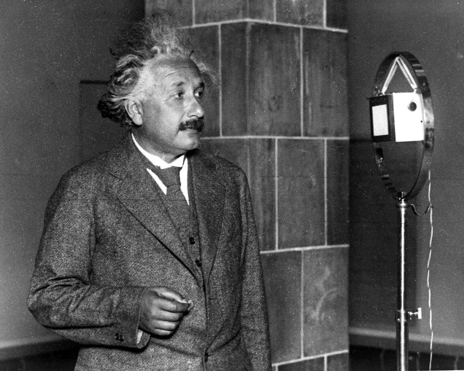 1939: Albert Einstein